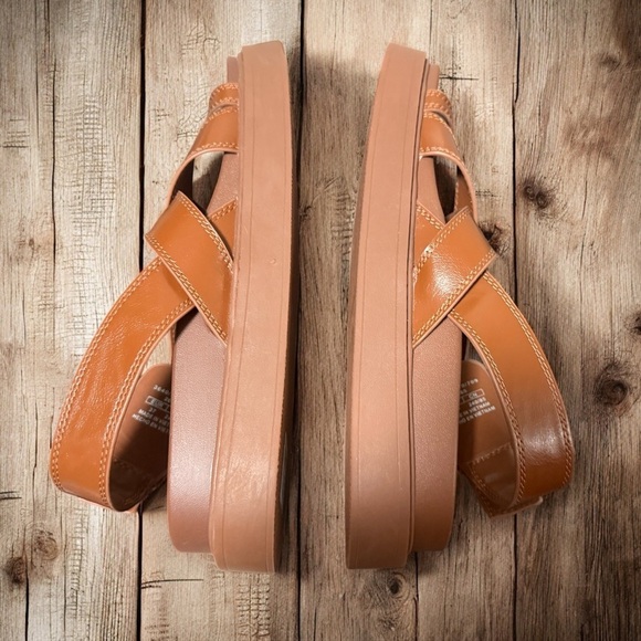 ZARA CROSSED STRAP FLAT SANDALS Size 6.5/7 US (37) - Picture 6 of 14